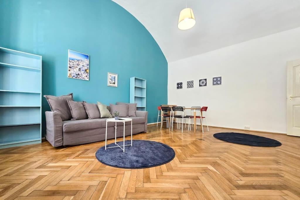 Seventh Sense Apartment Budapest Exterior foto